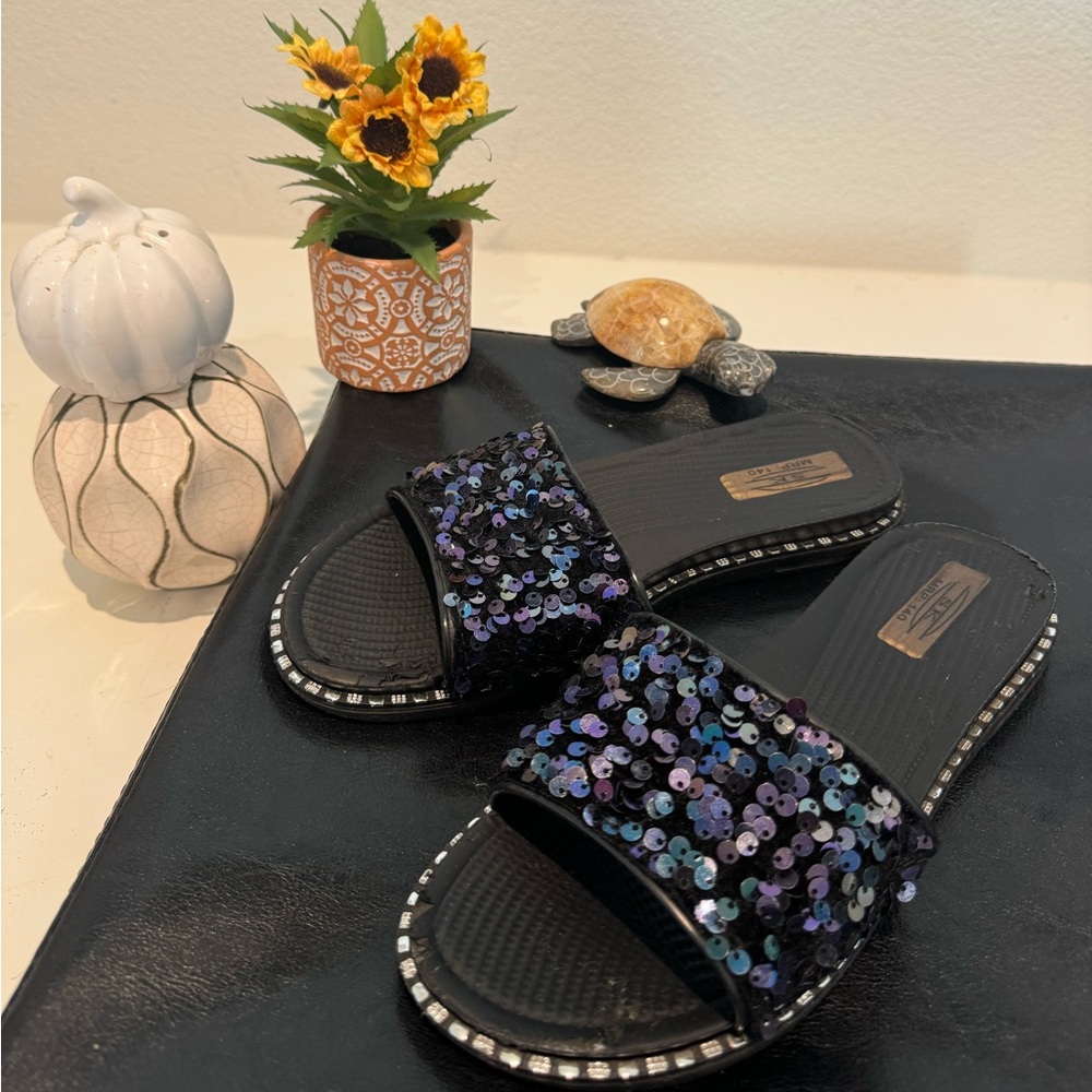 Sparkly Black Beach/Casual Sandals